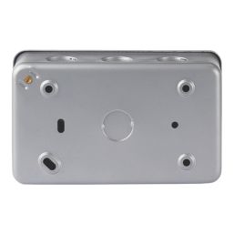 Essentials  13A 2-Gang 2-Pole Switched Metal Clad Socket + 3A 30W 2-Outlet Type A & C USB Charger with White Inserts