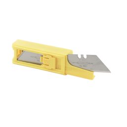 Stanley titan store knife screwfix