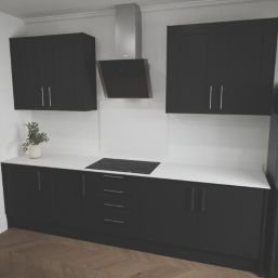 Mariz  Pure White Splashback 750mm x 900mm x 12mm