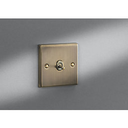 Knightsbridge  10AX 1-Gang Intermediate Switch Antique Brass with Colour-Matched Inserts