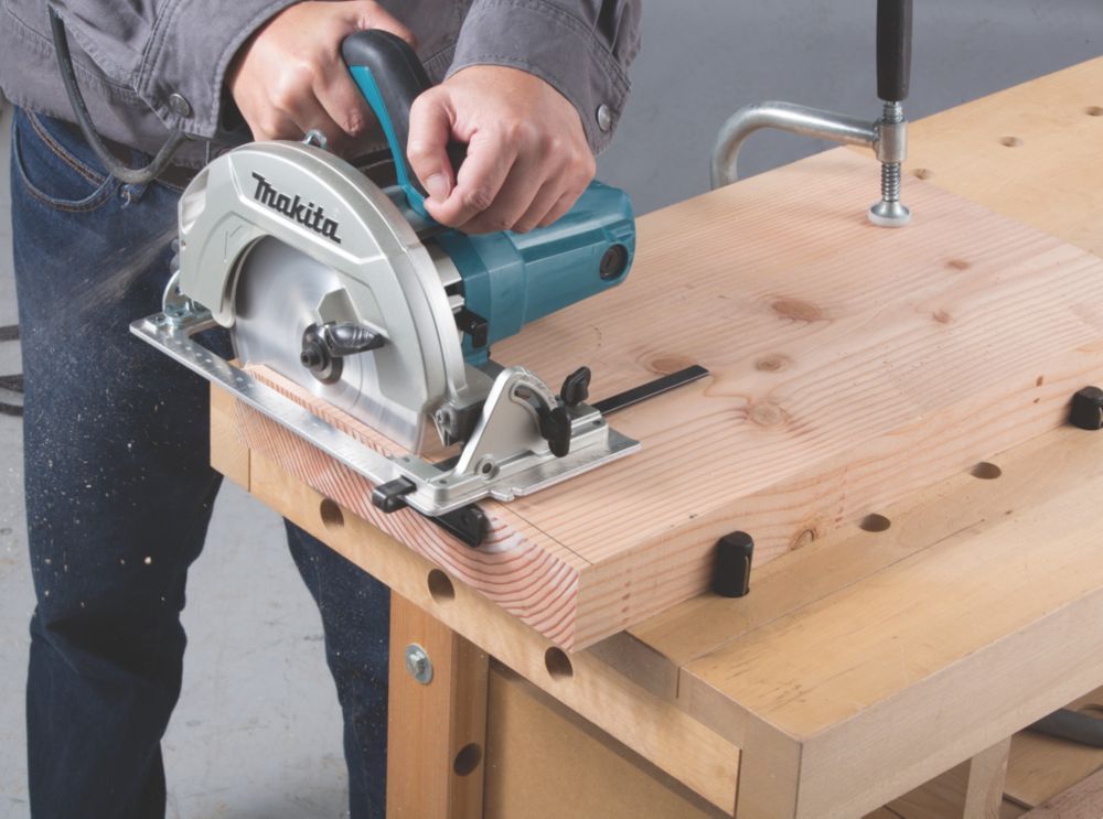 Makita hs7611j 190mm circular deals saw 240v