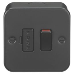 Knightsbridge  13A Switched Metal Clad Fused Spur  Black