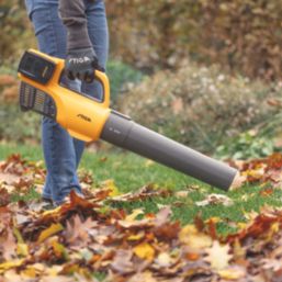Stiga BL 300e Kit  40V 2 x 4.0Ah Li-Ion E-Power  Cordless Blower