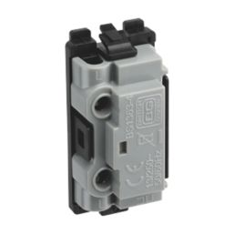 British General  13A Grid Fused Spur Black Nickel