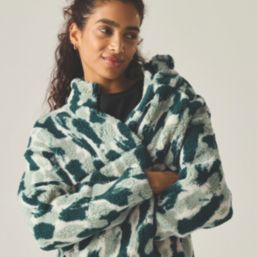 Regatta RoswindWR  Womens Fleece Deep Pine Brushstroke Camo Print  Size 16