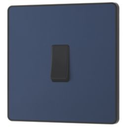 British General Evolve 20A 16AX 1-Gang Intermediate Light Switch Blue with Black Inserts
