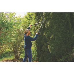 Gardena  Scissor Telescopic Hedge Clippers 27.75" (75mm)