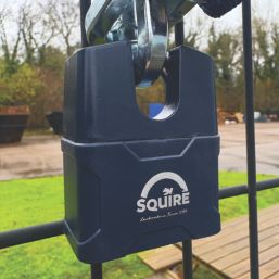 Squire 39CS Laminated Steel  Weatherproof Closed Shackle  Padlock 54mm