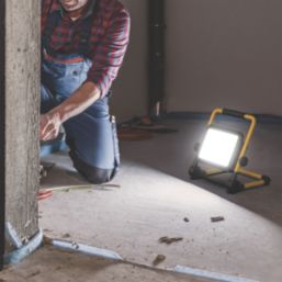 Titan  Rechargeable LED Work Light 3500lm