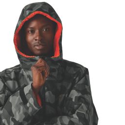 Regatta   Adult Changing Robe Grey/ Black Camo Small / Medium 35-44" Chest