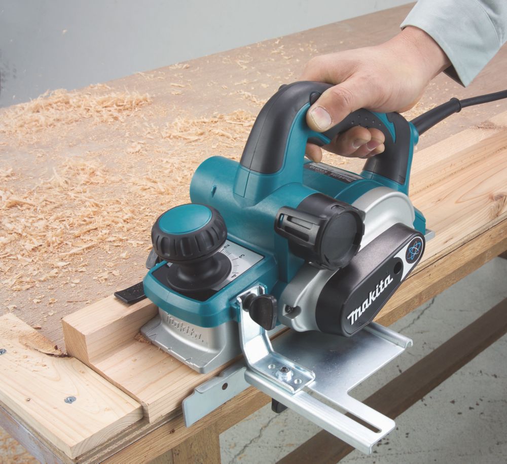 Makita KP0810K 1 4mm Electric Planer 110V Screwfix