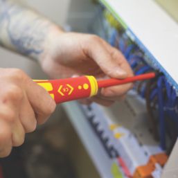 C.K  VDE Interchangeable Screwdriver Set 20Nm 16 Pieces