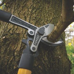 Roughneck XT Pro  Bypass Loppers 30" (760mm)