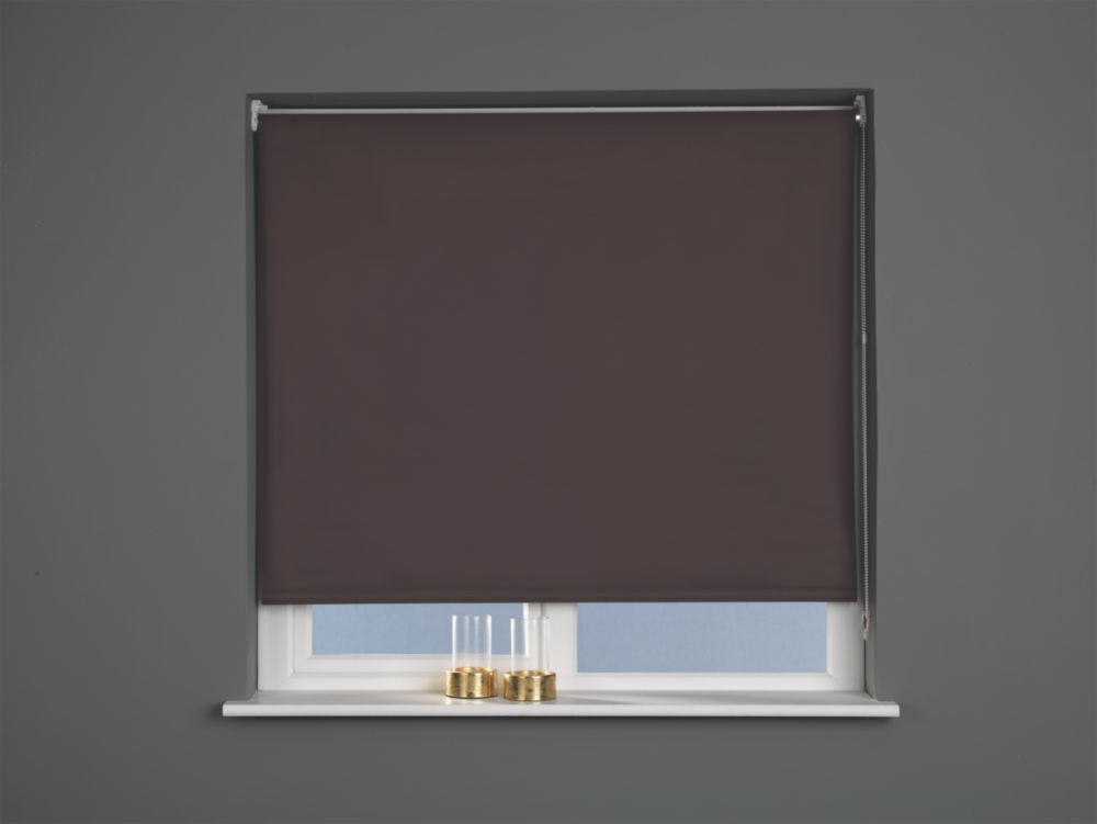 Polyester Roller Blackout Blind Brown 600 x 1700mm Drop Screwfix