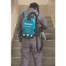 Makita best sale hoover screwfix