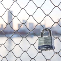 Master Lock 3EURDLF   Water-Resistant   Padlock  Steel 40mm