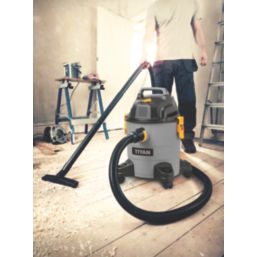 Titan TTB774VAC 1300W 16Ltr  Wet & Dry Vacuum 220-240V