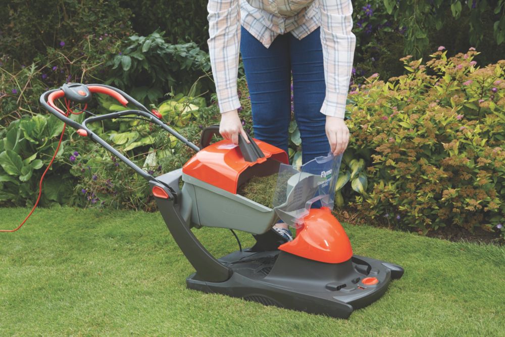 Flymo lawn online mower