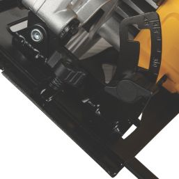 Dewalt circular on sale saw dwe560