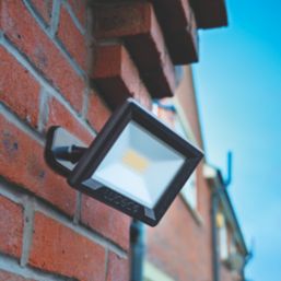 Luceco Essence Outdoor LED Floodlight with Ball Joint Black 20W 2100lm