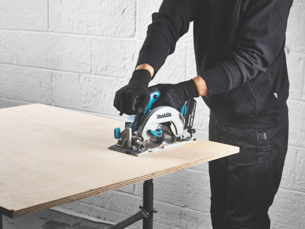 Makita handheld circular discount saw