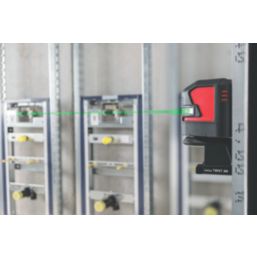 Leica L2P5G Green Self-Levelling Cross-Line Multifunctional Laser