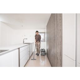 Karcher Pro NT 22/1 Ap Te L 1300W 22Ltr  Professional Wet & Dry Vacuum 110V