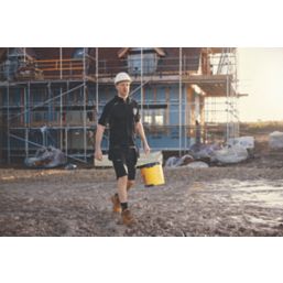 Apache Langley Polo Shirt Black Medium 44" Chest