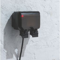 Knightsbridge  IP66 13A 2-Gang DP Weatherproof Outdoor Switched Socket