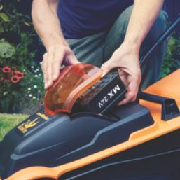 LawnMaster CLM2432K-01 24V 1 x 4.0Ah Lithium MX Brushless Cordless 32cm Rotary Lawn Mower