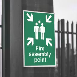 Essentials  Non Photoluminescent "Fire Assembly Point" Sign 400mm x 300mm
