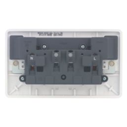 Hager Sollysta WMSS82O 13A 2-Gang 2P+E Switched Socket White