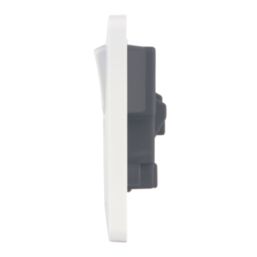 Hager Sollysta WMSS82O 13A 2-Gang 2P+E Switched Socket White