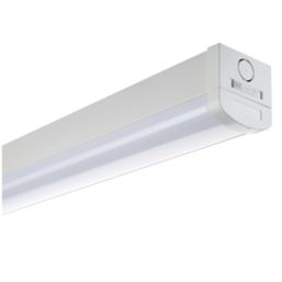 Luceco LuxPack Single 4ft LED Batten 40W 4800lm 220-240V - Screwfix