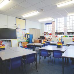 Luceco Opus Essence Single 4ft LED Batten 40W 2800/5200lm 220-240V