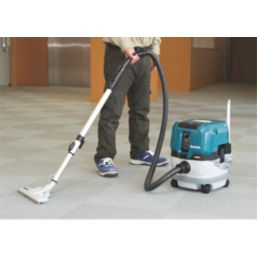 Screwfix best sale makita hoover