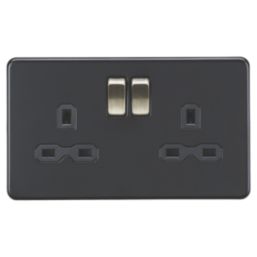 Knightsbridge  13A 2-Gang 2-Pole Switched Socket Matt Black