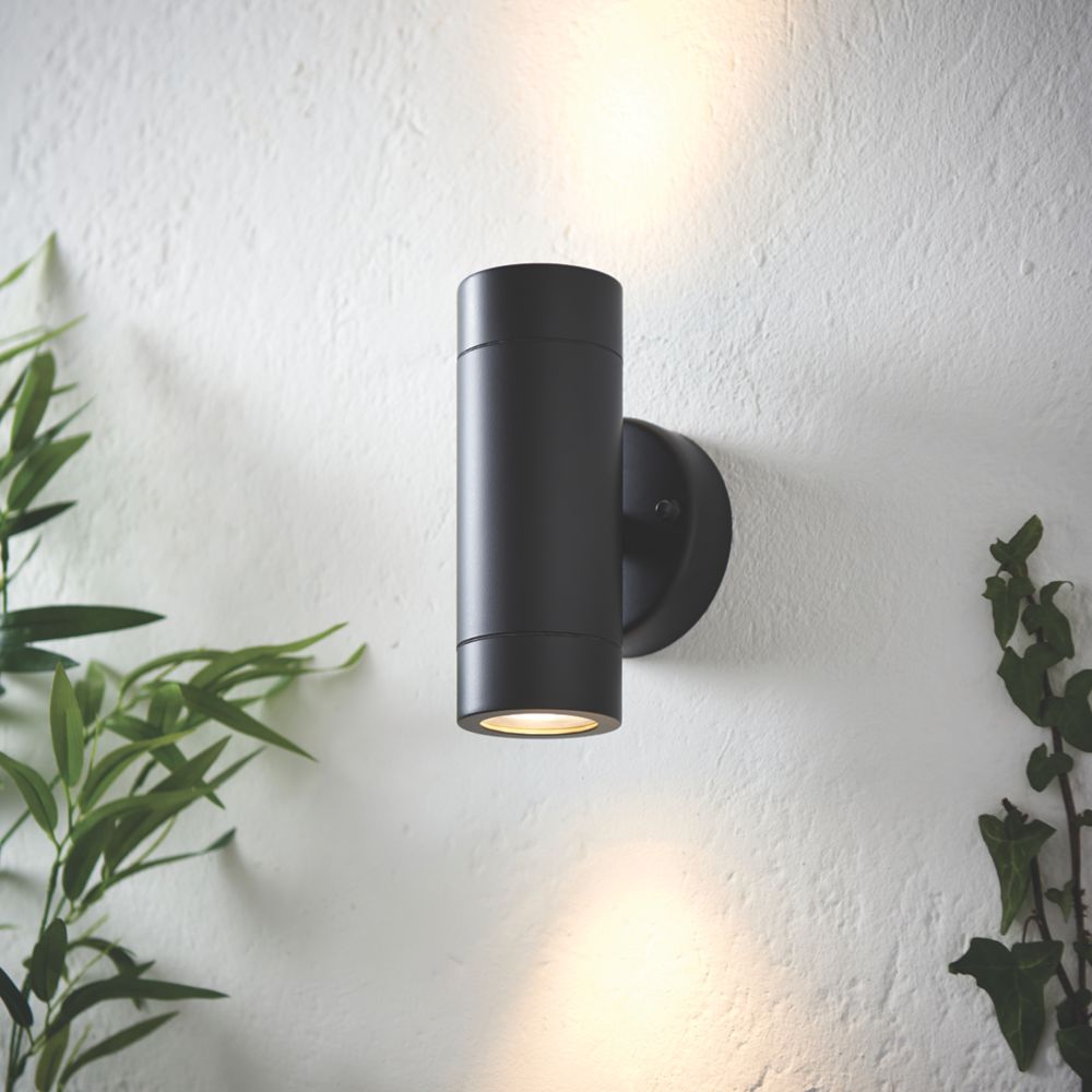 Exterior house store lights black