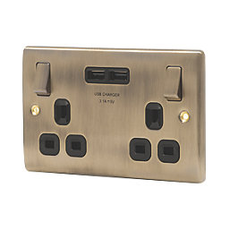 British General Nexus Metal 13A 2-Gang SP Switched Socket + 3.1A 15.5W 2-Outlet Type A USB Charger Antique Brass with Black Inserts