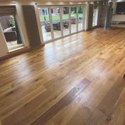 Osmo 0.75Ltr Clear Satin Solvent-Based Interior Wood Finishing Oil