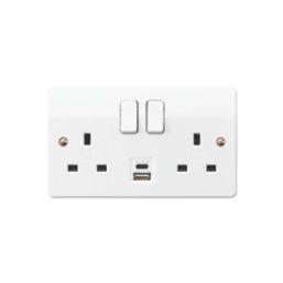 MK Contoura 13A 2-Gang DP Switched Socket + 3A 2-Outlet Type A & C USB Charger White with White Inserts