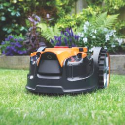 LawnMaster 24V 2x 4.0Ah Lithium MX Brushless Cordless 16cm OcuMow 16 Robotic Drop & Mow Lawn Mower