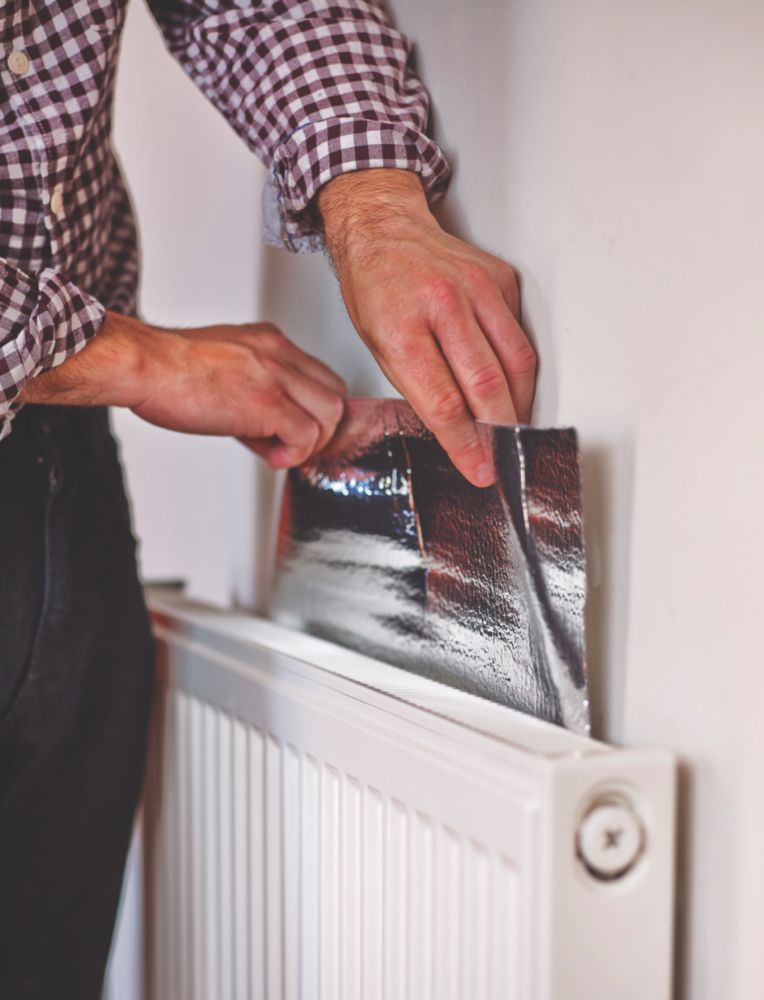 Energy Saving Radiator Shelf Brackets In White For Radiator