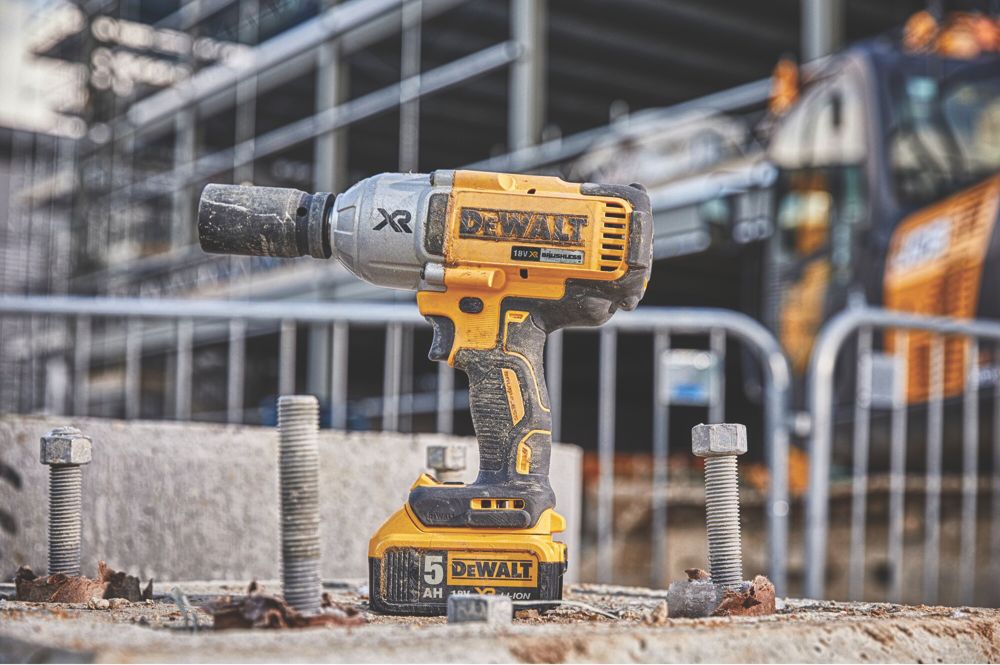 DeWalt DCF787N-SFXJ 18V Li-Ion XR Brushless Cordless Impact Driver - Bare -  Screwfix