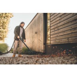 Karcher WD 5 1100W 25Ltr  Wet & Dry Vacuum 220-240V