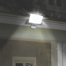 infrared floodlight screwfix