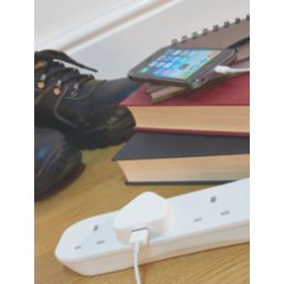 Masterplug 13A 4-Gang Unswitched  Extension Lead  1m