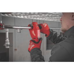 Screwfix milwaukee online pipe cutter