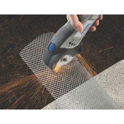 Dremel blade deals for cutting plastic