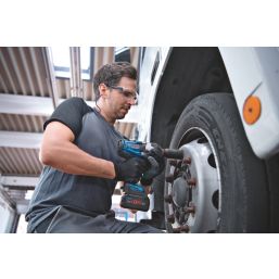 Bosch GDS18V-1050HC 18V Li-Ion  Brushless Cordless BITURBO Impact Wrench - Bare